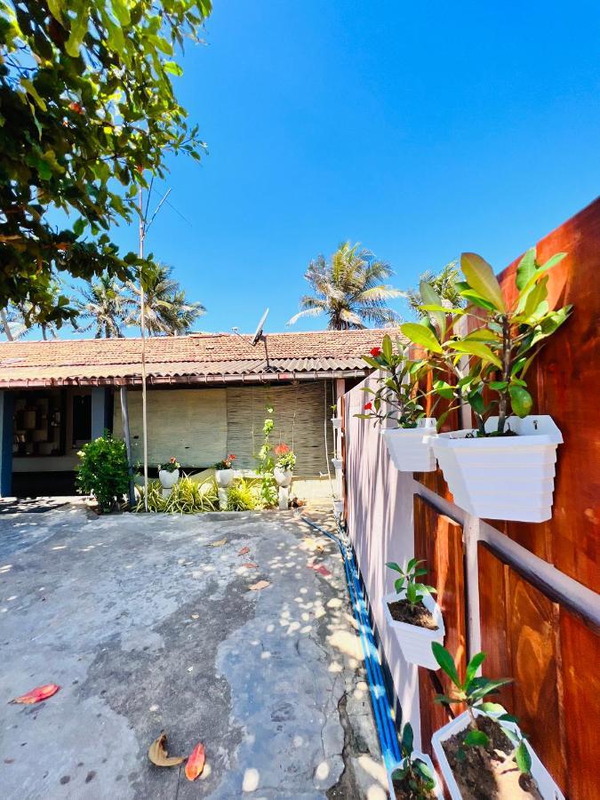 Sun Shine Guest House Negombo Eksteriør bilde
